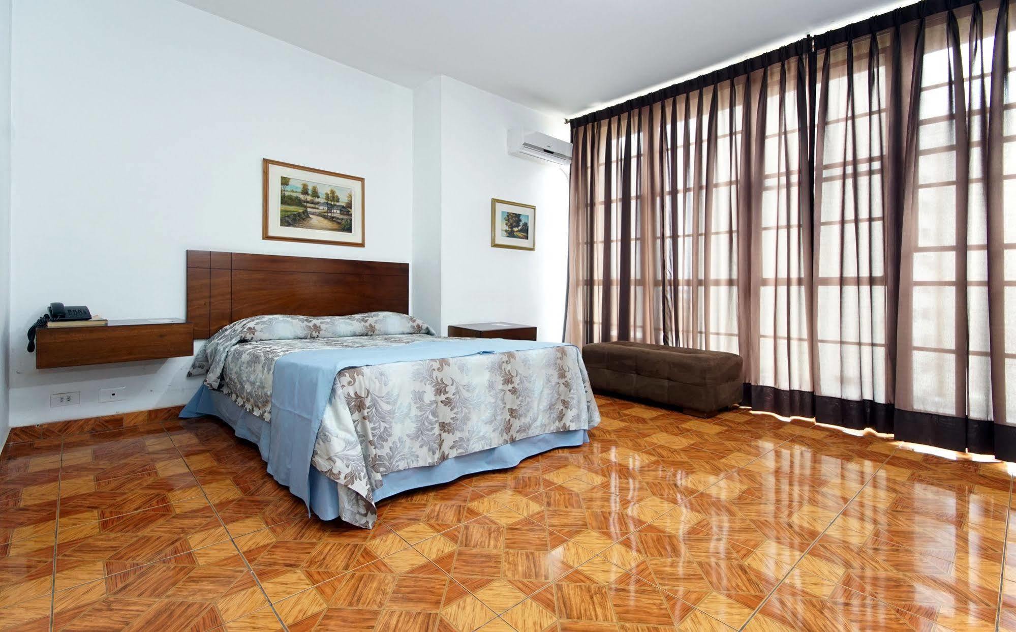 Hotel Royal Plaza Cali Ngoại thất bức ảnh