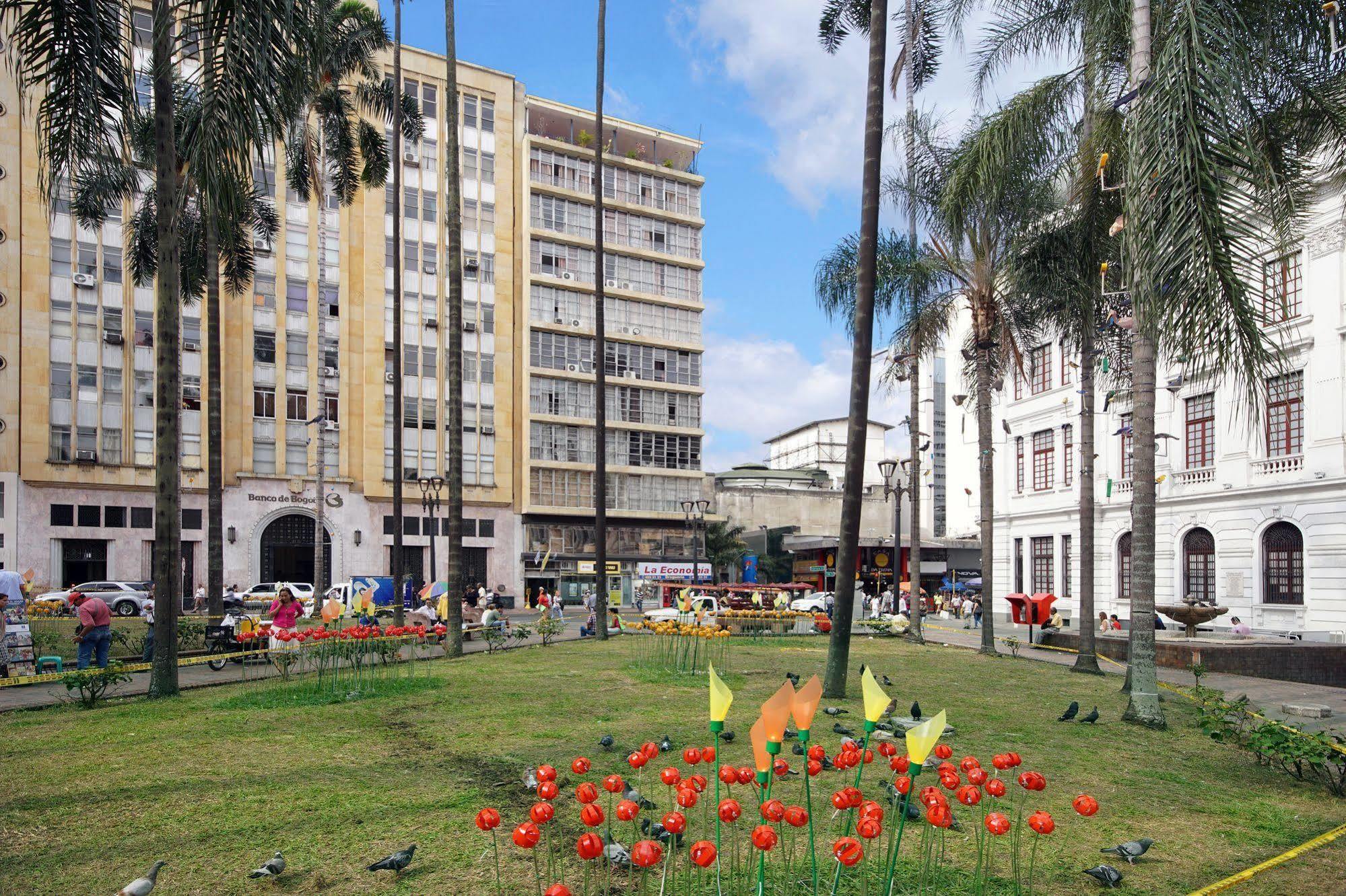 Hotel Royal Plaza Cali Ngoại thất bức ảnh